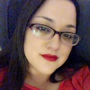 Meet your Posher, Desiree